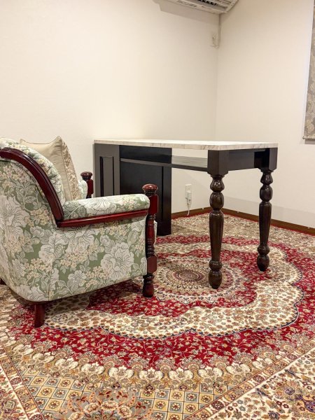 オーダーメイドのネイルテーブル専門店