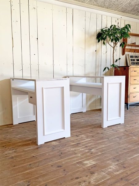 サイズ、カラーを変更できるオーダーメイドネイルテーブル!