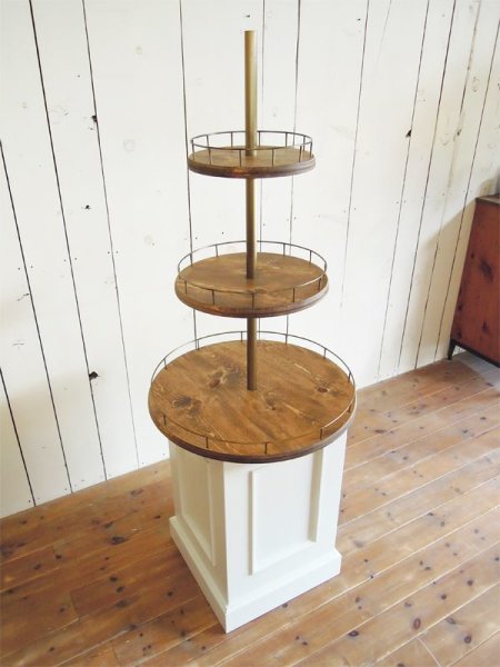 ご希望に応じてサイズーダーができる、オーダーメイド店舗什器です。