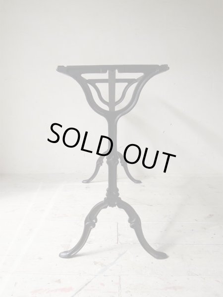 横面はなんだかおもしろい形