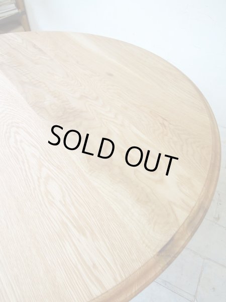 こちらはクリア色(オイルステイン)仕上げです。