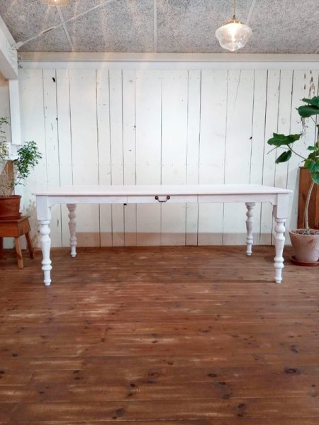 W2000×D1000の大きなダイニングテーブルの専門店。