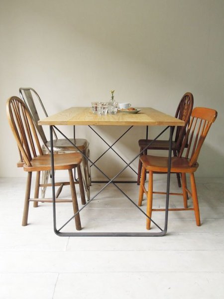 画像2: ホワイトアッシュアイアンレッグダイニングテーブル 鉄脚「筋交い」 サイズオーダー (2)