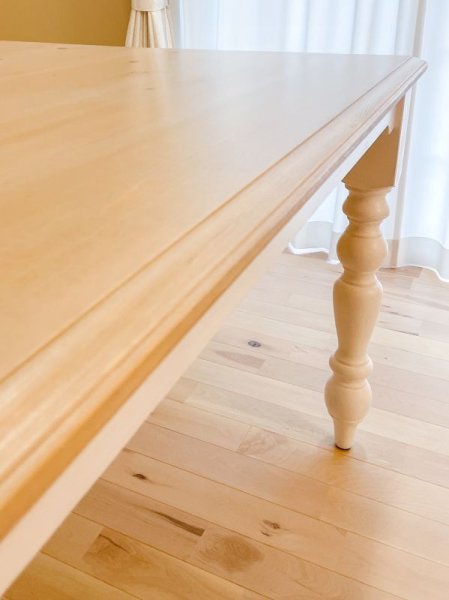 ターンドレッグ(ろくろ足)の形は、色々選んでいただけるオーダーテーブルの専門店です。