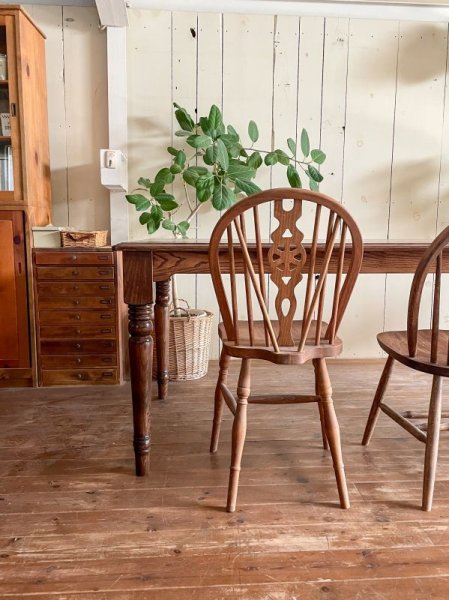 お持ちの椅子に合わせた高さ変更も可能です。