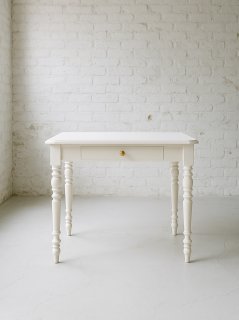 フレンチシック大人っぽい勉強机・学習机のオーダーメイド@大阪東京名古屋