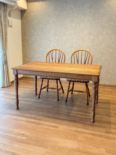 画像2: オークターンドレッグダイニングテーブル ろくろ脚「スレンダー」 アンティーク調テーブル (2)