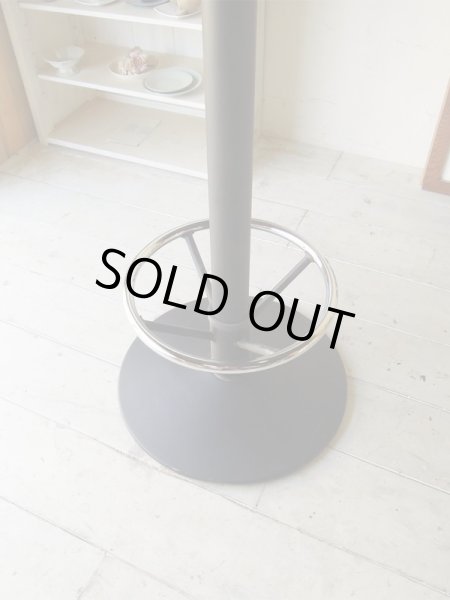 背の高いテーブル鉄脚